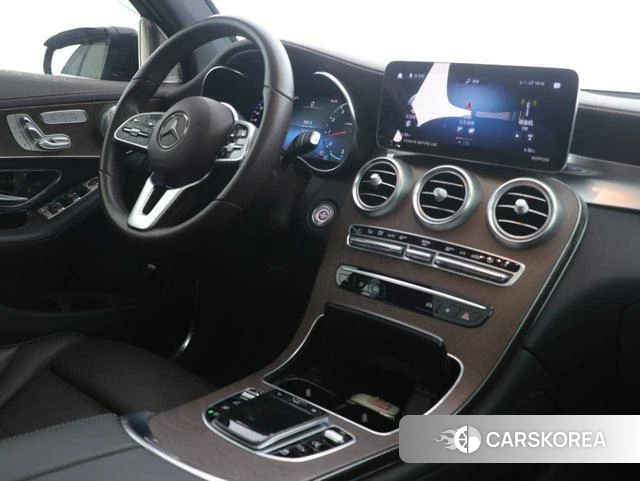 Mercedes-Benz GLC 2022 Черный из Китая
