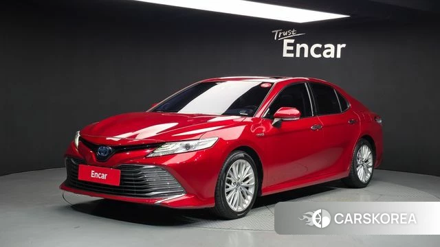 Toyota Camry (XV70) 2019 Красный из Кореи
