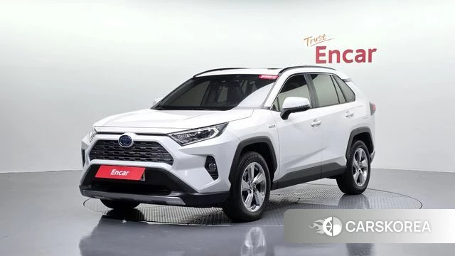 Toyota RAV4 5th Generation 2021 Белый из Кореи