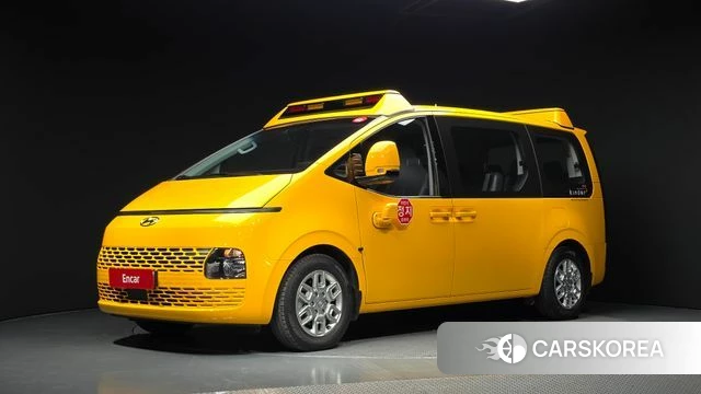 Hyundai Staria 2022 Желтый из Кореи