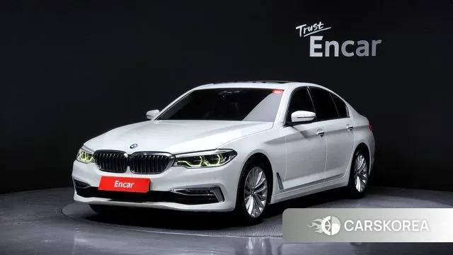 BMW 5 Series (G30) 2018 Белый из Кореи