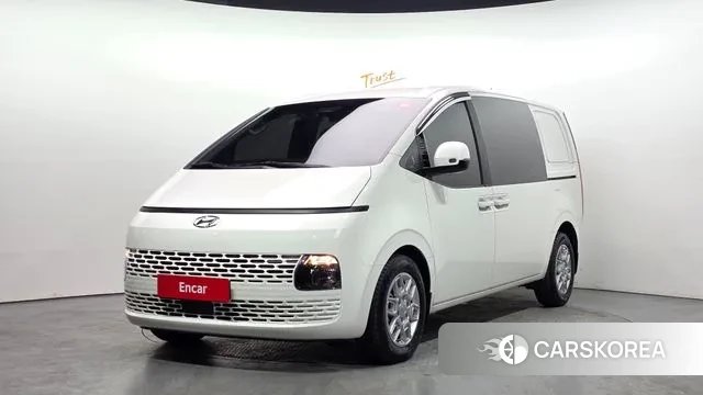 Hyundai Staria 2022 Белый из Кореи