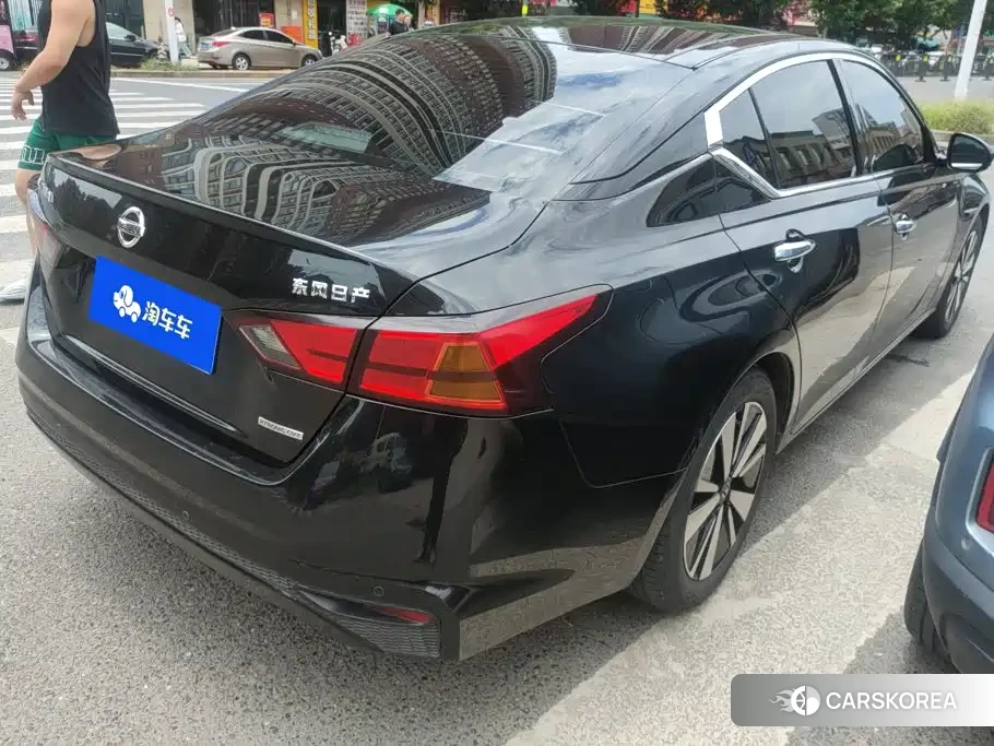 Nissan Teana 2022 Черный из Китая