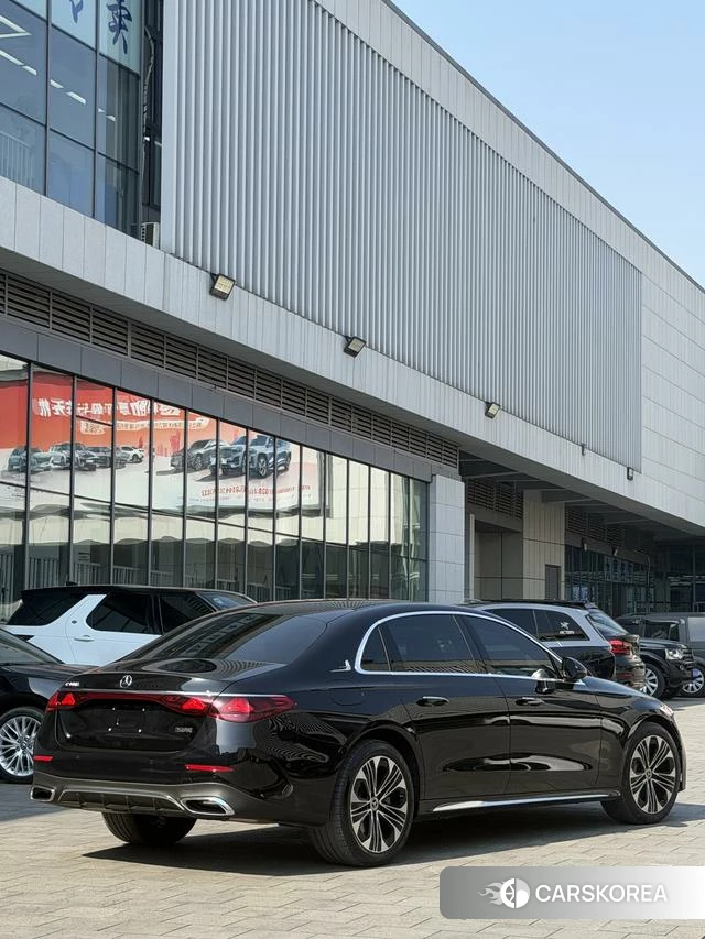 Mercedes-Benz E-class 2024 Черный из Китая