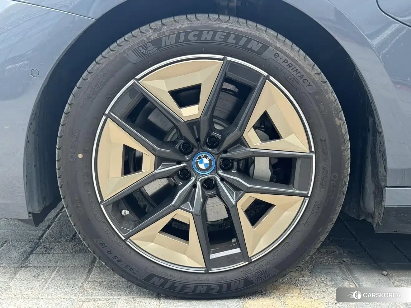 BMW i5 2024 Silver/gray из Китая