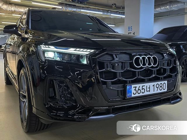 Audi Q7 (4M) 2025 Черный из Кореи
