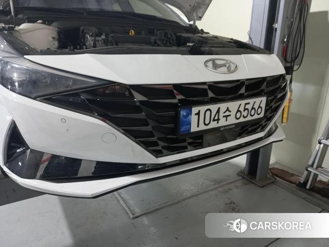 Hyundai Avante (CN7) 2022 Белый из Кореи