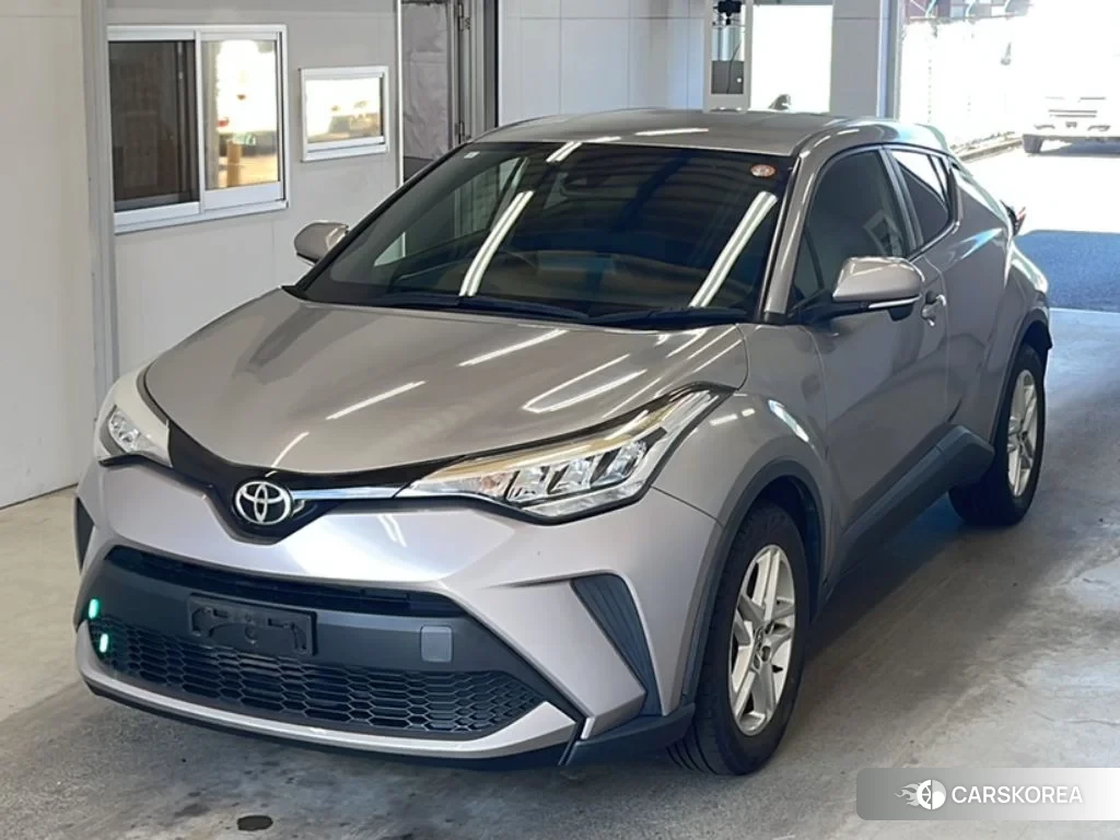 Toyota C-HR 2020 из Японии
