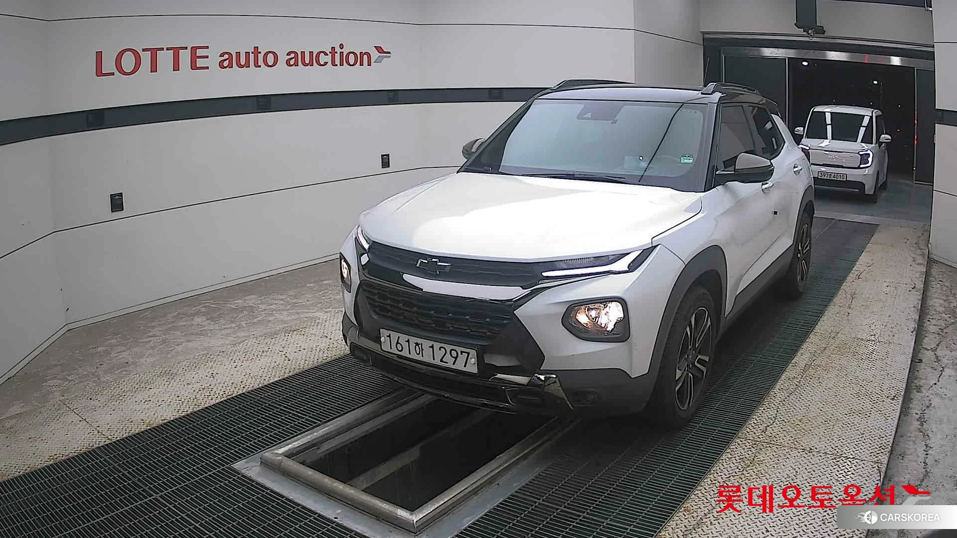 Korea G M TrailBlazer 1.35 Turbo FWD 2022 Белый из Кореи