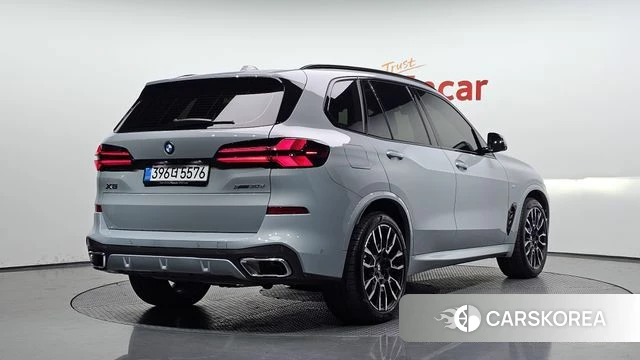 BMW X5 (G05) 2026 Небесно-голубой из Кореи