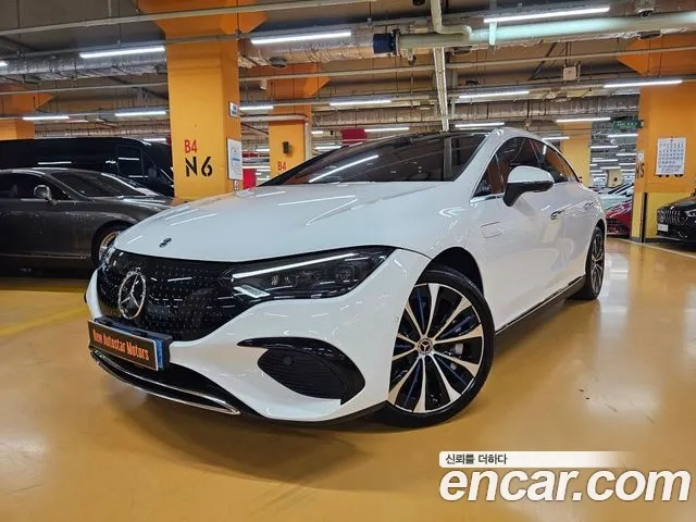 Mercedes-Benz EQE V295 2023 Белый из Кореи