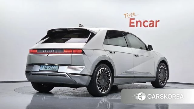 Hyundai Ionic 5 2022 Серебристо-серый из Кореи