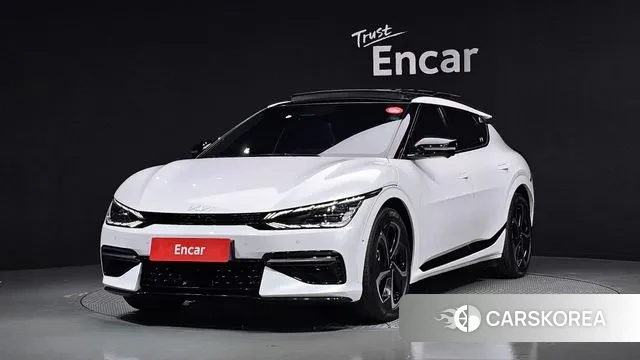 Kia EV6 2023 Белый из Кореи