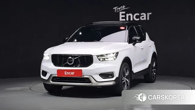 Volvo XC40 2021 Белый из Кореи