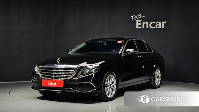 Mercedes-Benz E-Class W213 2019 Черный из Кореи