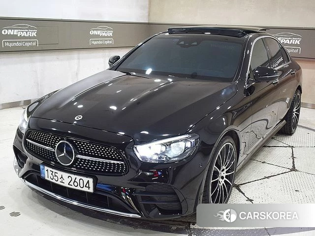 Mercedes-Benz E-Class W213 2022 Черный из Кореи