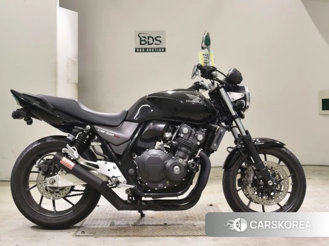 Проданный Honda CB400SF 2019 из Японии, фото 2