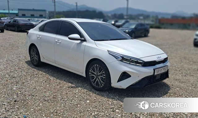 Kia The New K3 2nd generation 2022 Белый из Кореи