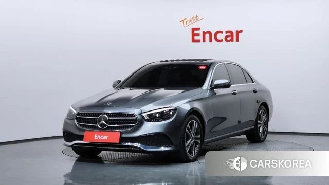 Mercedes-Benz E-Class W213 2021 Серый из Кореи