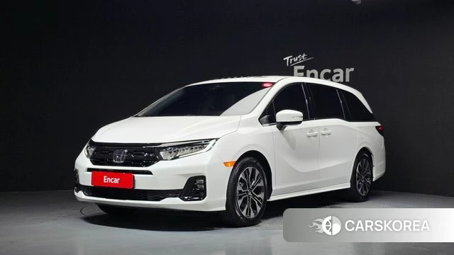 Honda Odyssey 2025 Белый из Кореи