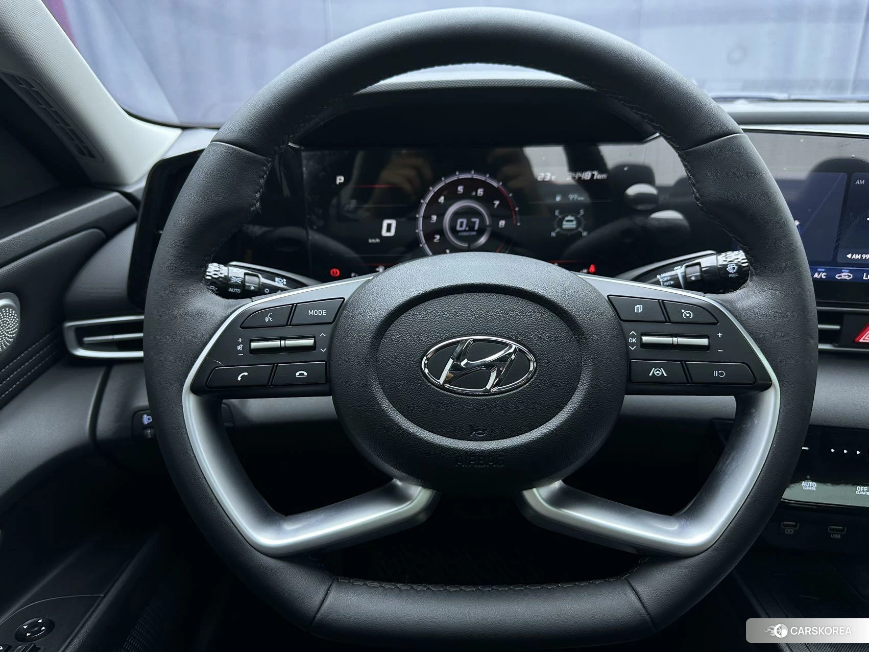 Hyundai Elantra 2020 Белый из Китая