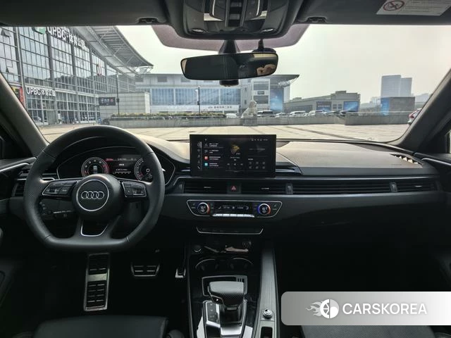 Audi A4L 2024 Белый из Китая