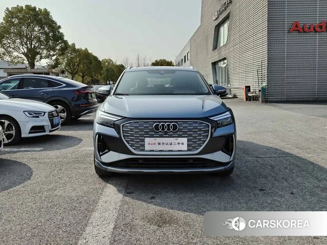 Audi Q4 e-tron 2024 Темно-серый из Китая