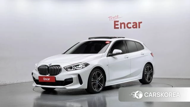 BMW 1 Series (F40) 2024 Белый из Кореи