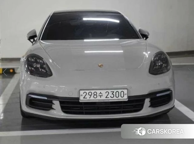 Porsche Panamera (971) 2020 Серый из Кореи