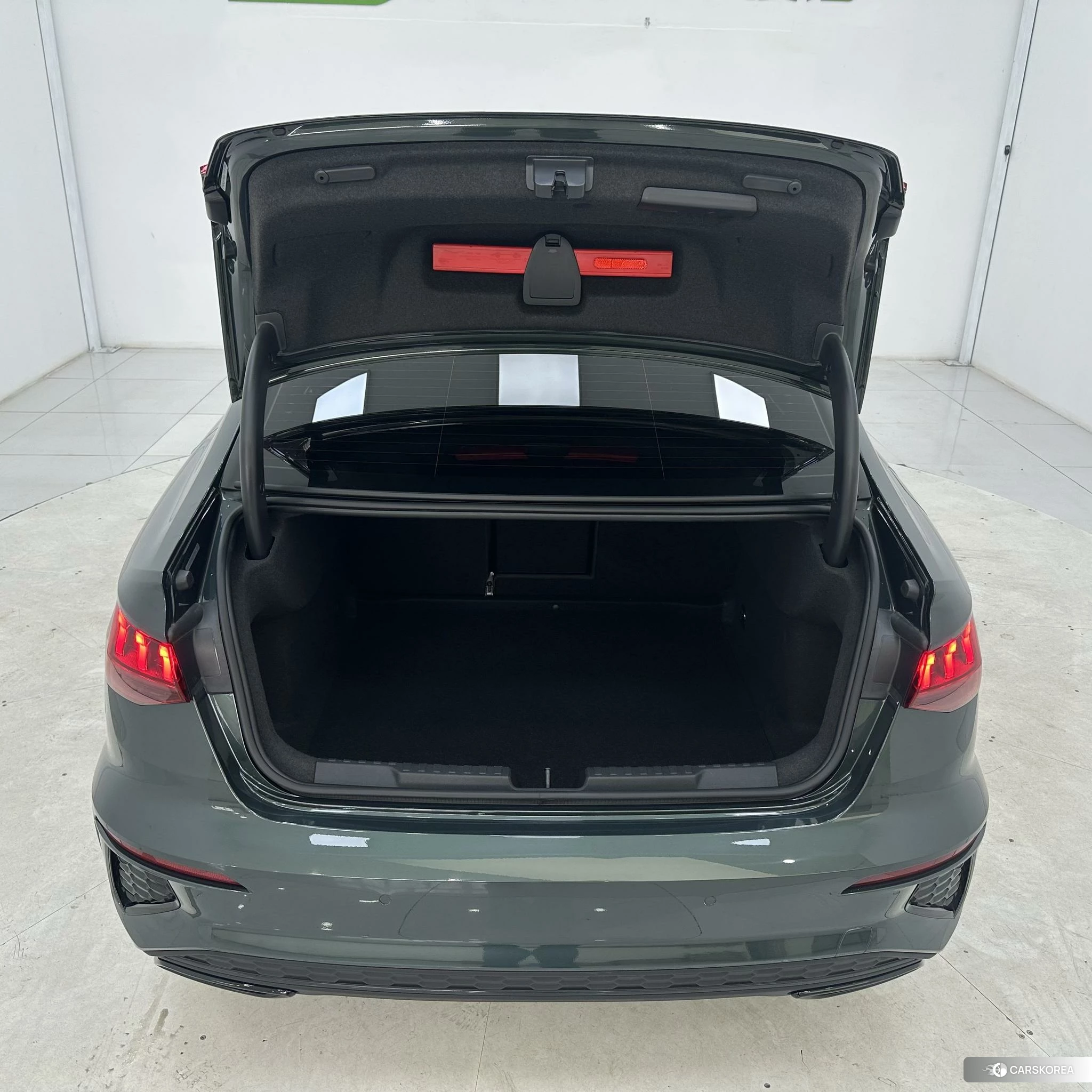 Audi A3 2022 Зеленый из Китая