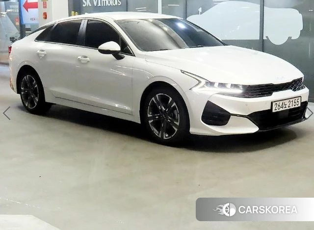 Kia K5 3rd generation 2022 Белый из Кореи
