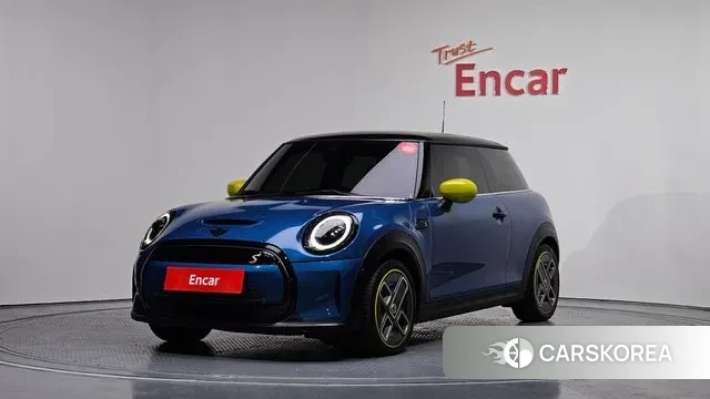 Mini Cooper Electric 2023 Синий из Кореи