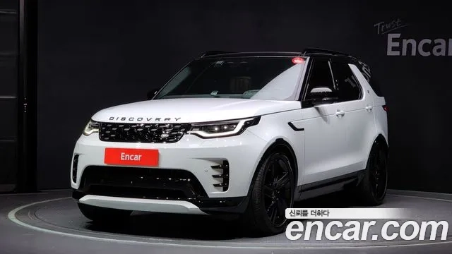 Land Rover Discovery 5 2024 Белый из Кореи