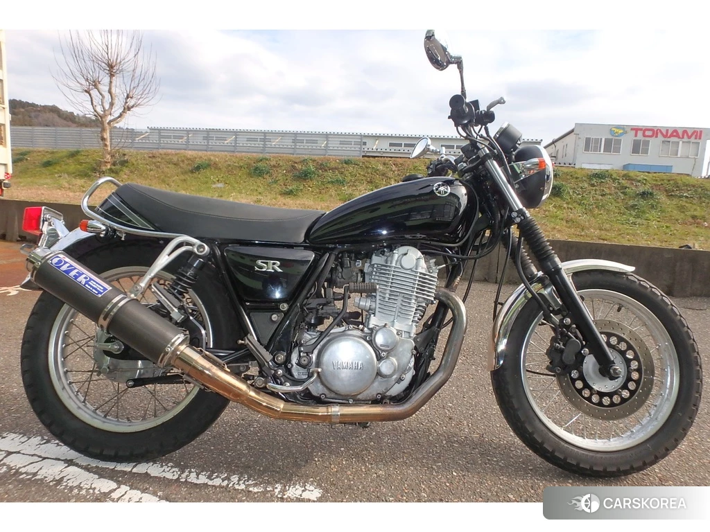 Проданный Yamaha SR 400 2012 из Японии