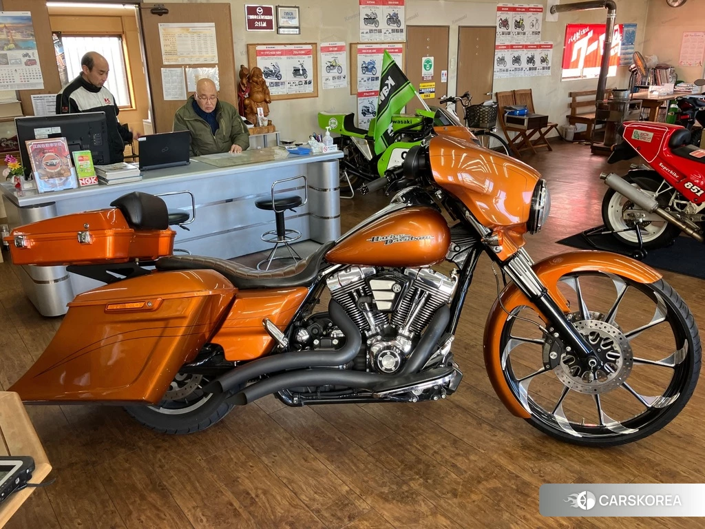Проданный Harley-Davidson Street Glide FLHXS1690 2015 из Японии