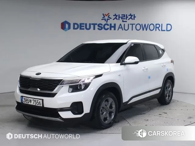 Kia Seltos 2021 Белый из Кореи