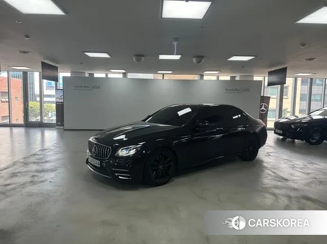 Mercedes-Benz E-Class W213 2019 Черный из Кореи