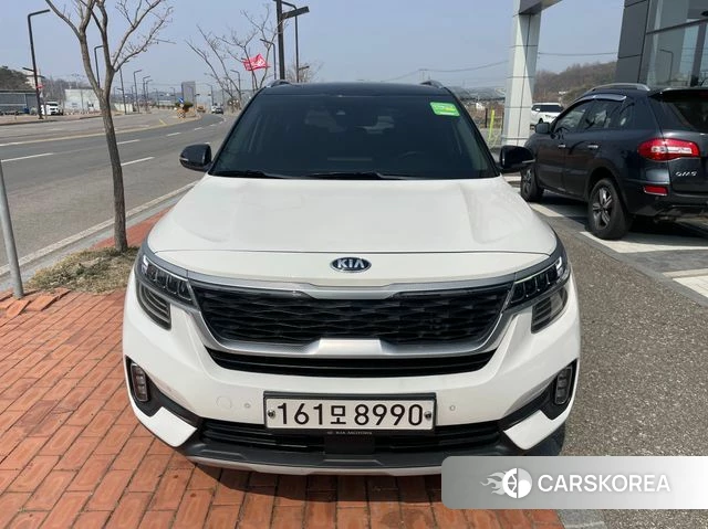 Kia Seltos 2020 Белый из Кореи