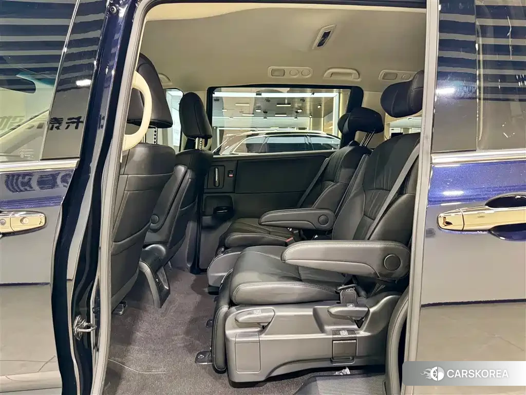Honda Odyssey 2026 Синий из Китая