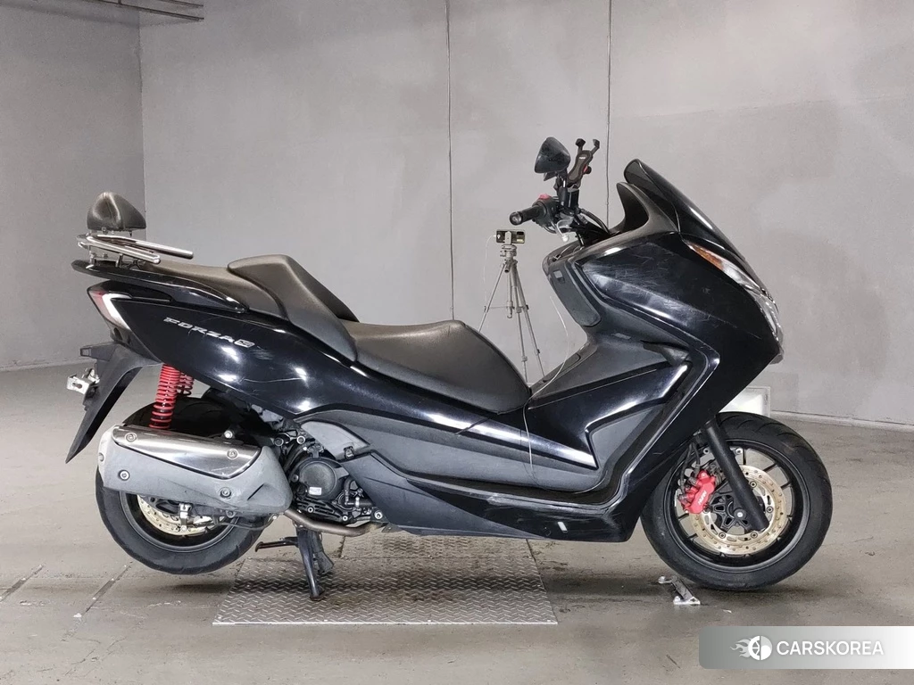 Проданный Honda FORZA 2013 из Японии, фото 2