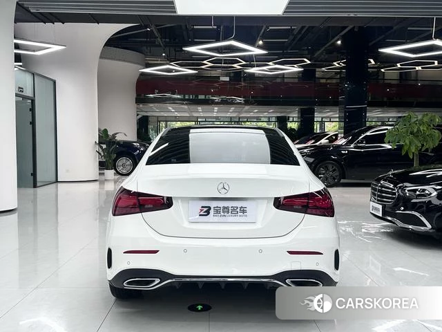 Mercedes-Benz Class A 2025 Белый из Китая
