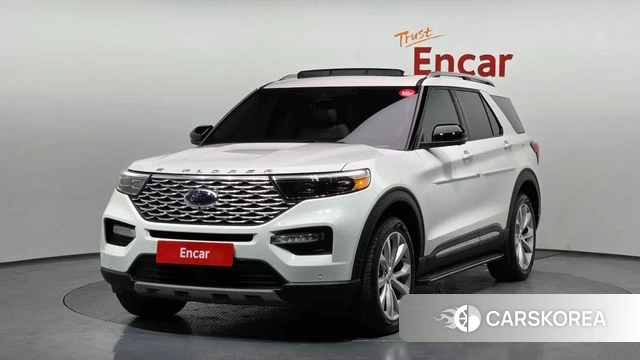 Ford Explorer 6th Generation 2022 Белый из Кореи