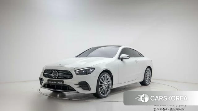 Mercedes-Benz E-Class W213 2021 Белый из Кореи
