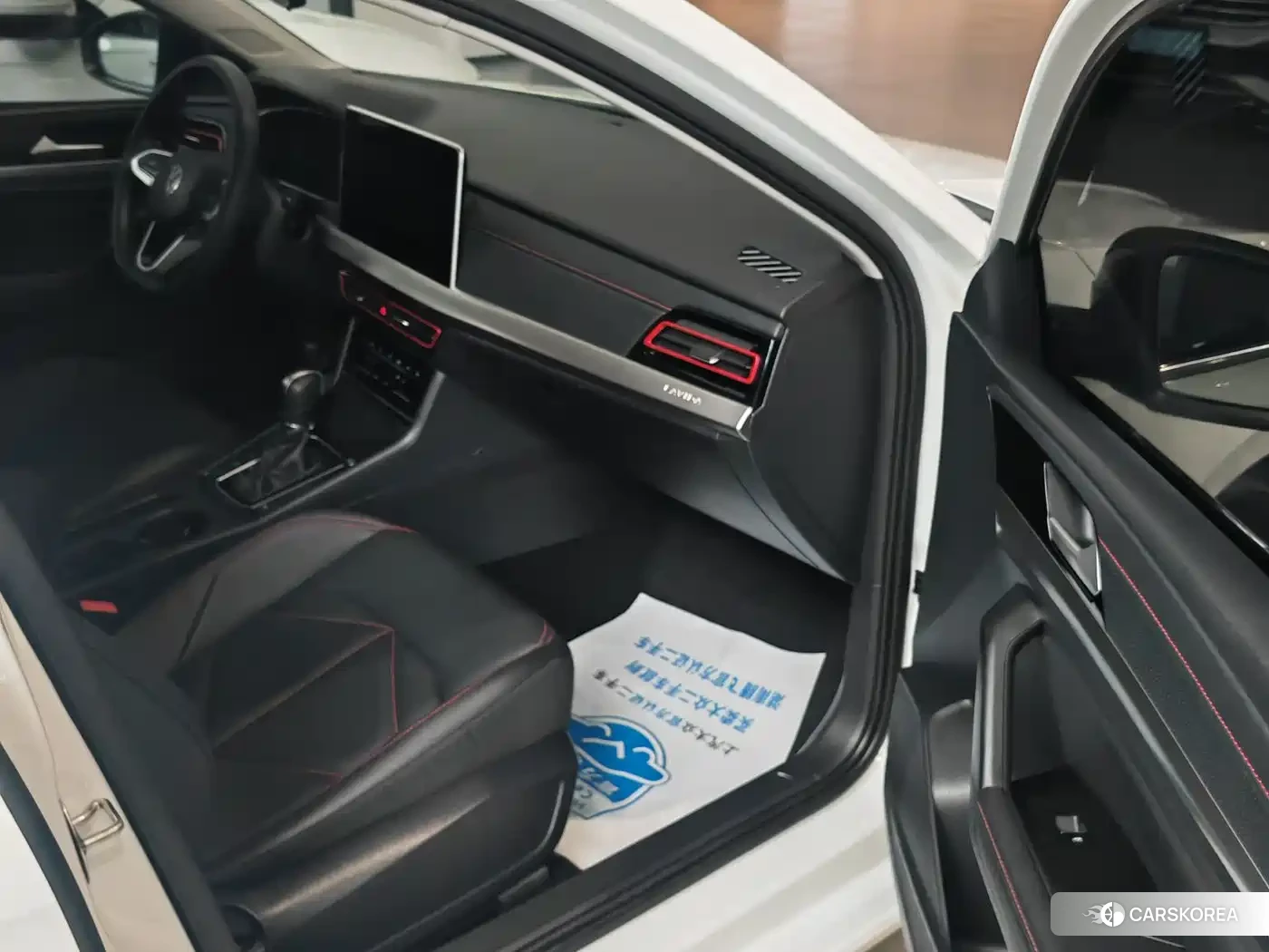 Volkswagen Lavida 2024 Белый из Китая