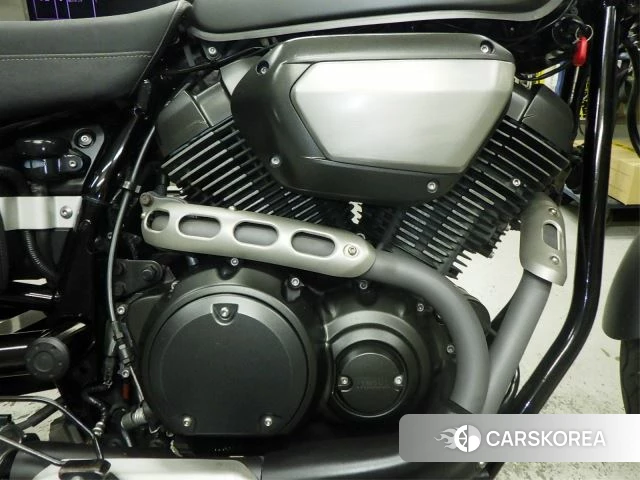 Engine photo