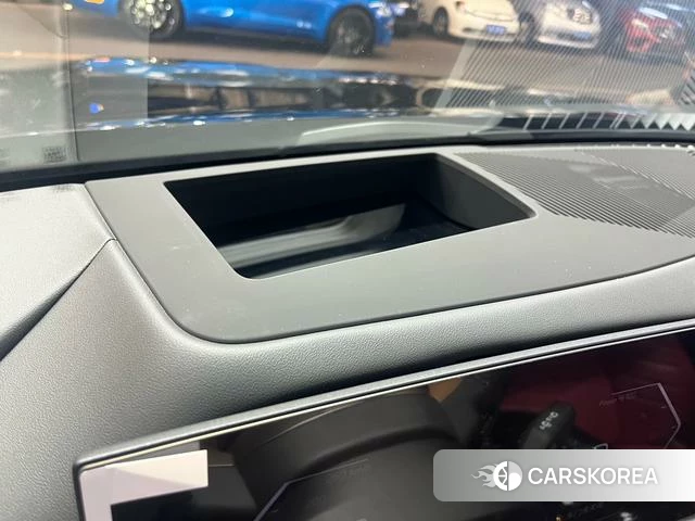 BMW 5 series 2025 Черный из Китая