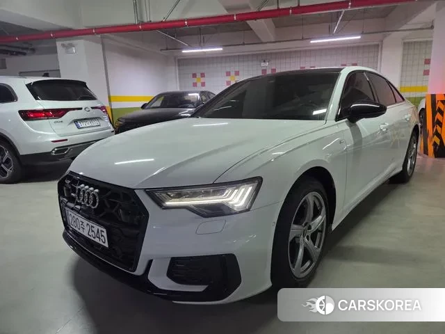 Audi A6 (C8) 2025 Белый из Кореи