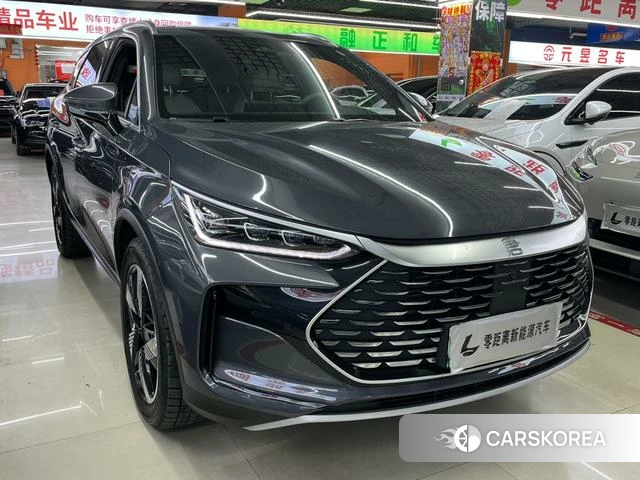 BYD Tang DM 2024 Темно-серый из Китая
