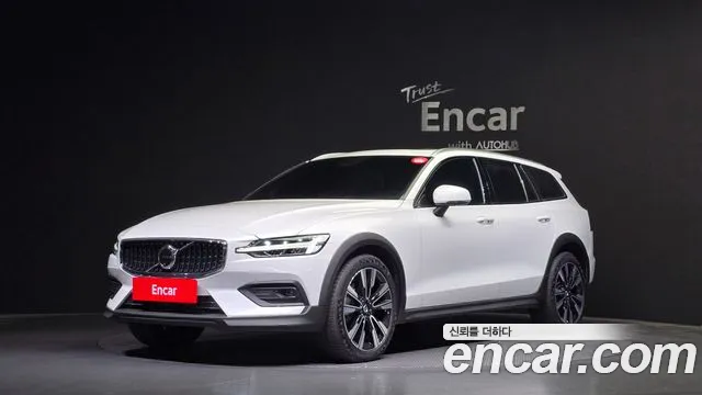 Volvo V60 Cross-Country 2nd Generation id 2816132 из Кореи