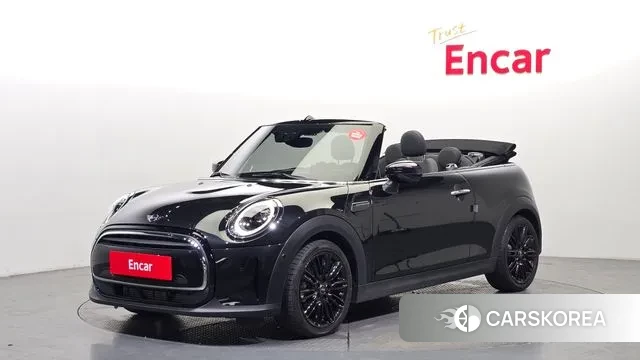 Mini Cooper Convertible 2023 Черный из Кореи